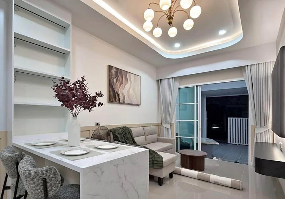 Chokchai Village 4 · 3-bedroom corner townhouse